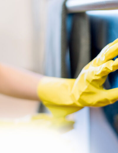 cleaning-services-06-400x516